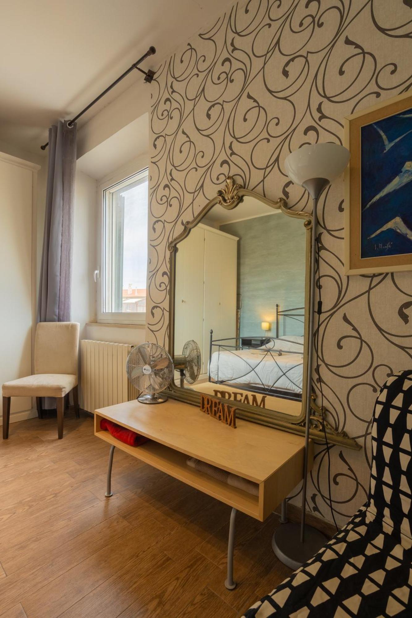L'Originario Salviano Family Apartment Ливорно Экстерьер фото